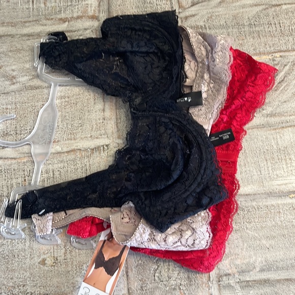 Rene Rofe 3 Pack Padded Lace Bra - Picture 5 of 6